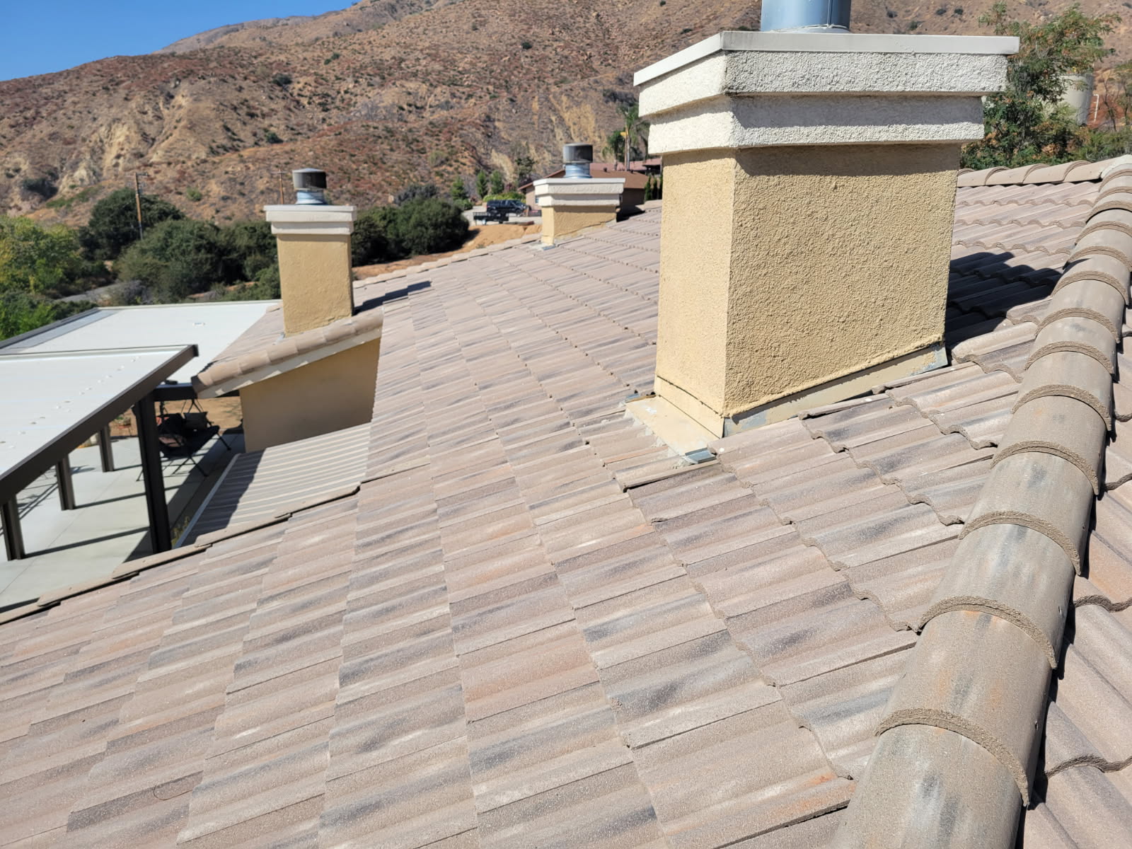 Standing seam metal roof